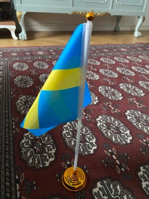Sveriges flagga mini - En liten svensk flagga som man kan ha för pynt