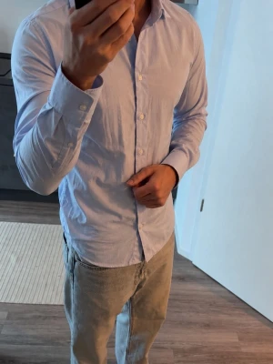 Massimo Dutti Skjorta - Ljusblå Massimo dutti skjorta. 