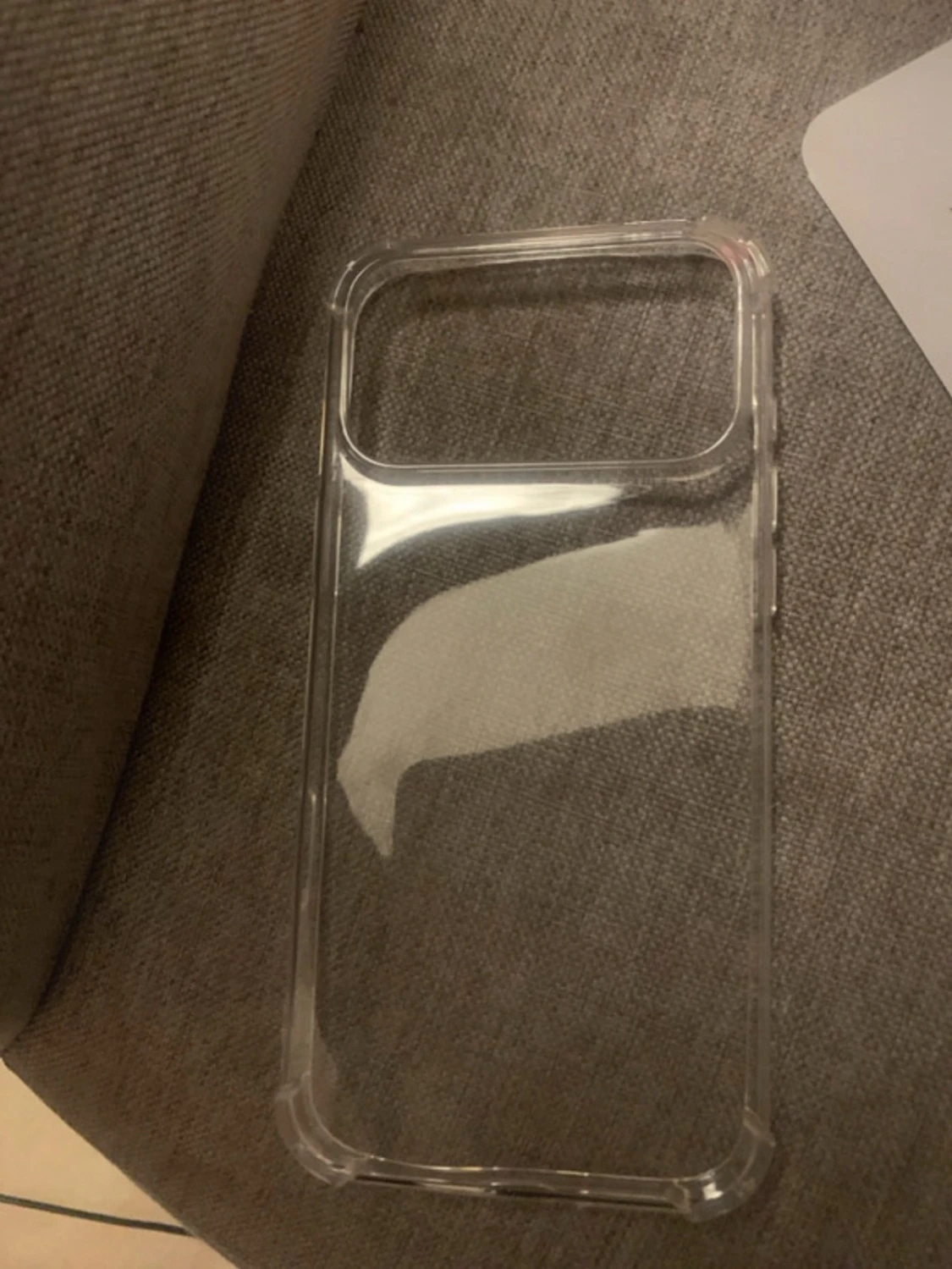Transparent skal till iPhone 17 Pro Max - 1