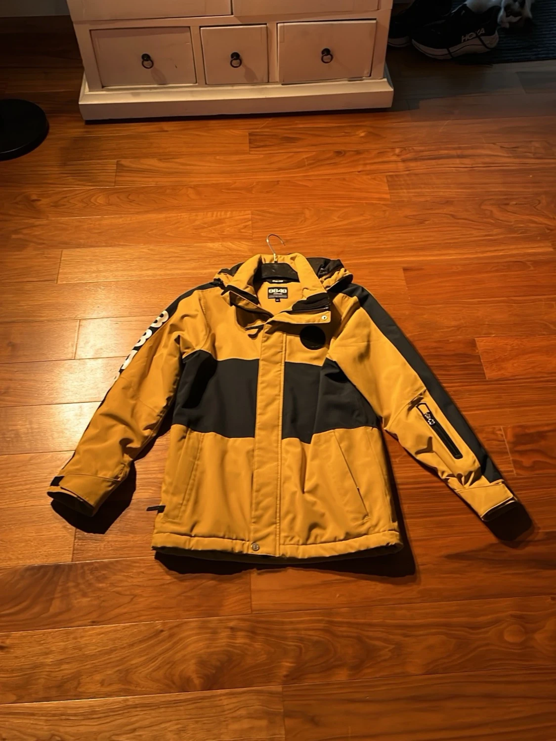 Gul och svart vindjacka från 8848 - 1