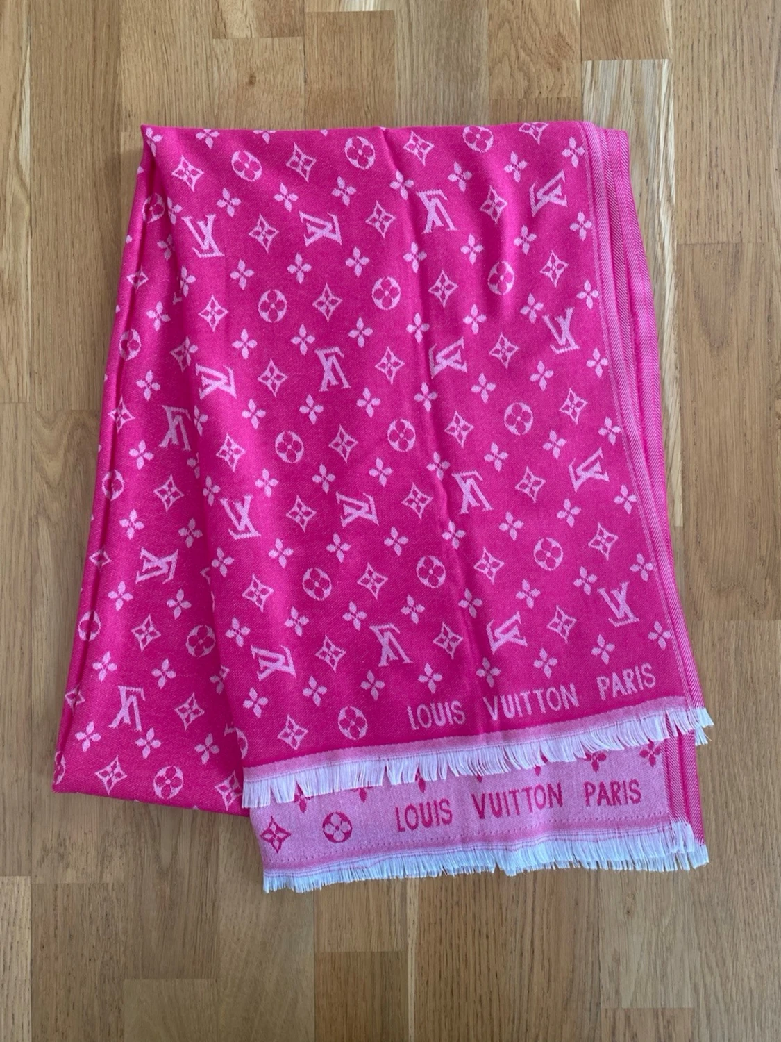 Rosa  Vuitton halsduk med logga - 4