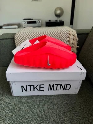Nike Mind 001 - Nike Mind 001 tofflor | Storlek 41 | Nyskick med kartong 