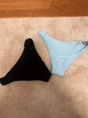 Bikiniunderdelar - Helt nya.