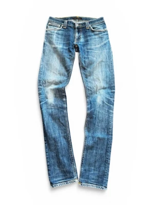 Blå raka jeans från Nudie Jeans - Tjena! Säljer ett par snygga jeans | väldigt bra skick | size 29/34 | HÖR AV ER AV MINSTA LILLA!