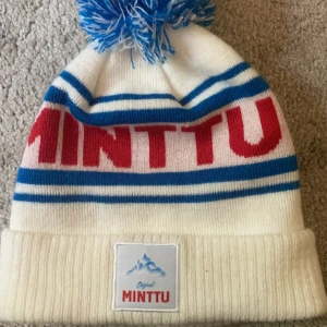 Mintu mössa - Limiterad mintu mössa Pris 500kr