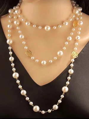 Lång halsband Necklace blommig pärlor  - .              .