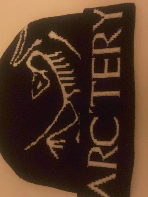 Arctery Mössa - Arctery mössa till salu oanvänd. 