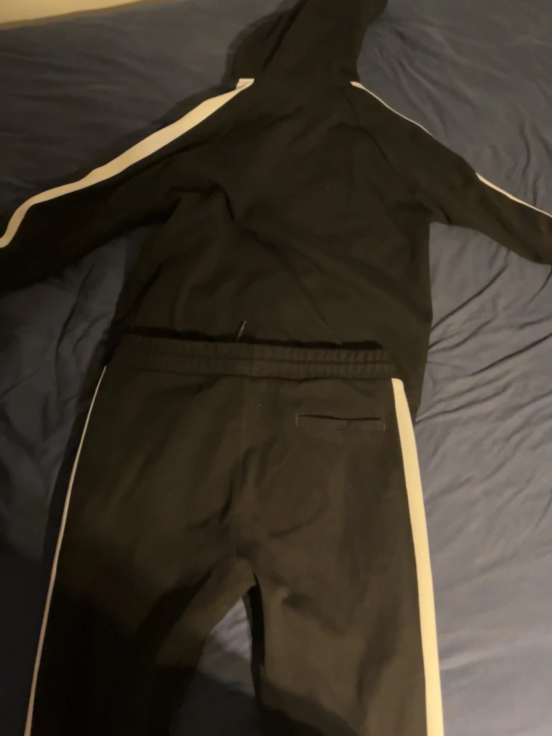 Svarta mjukisbyxor från BOSS - 1