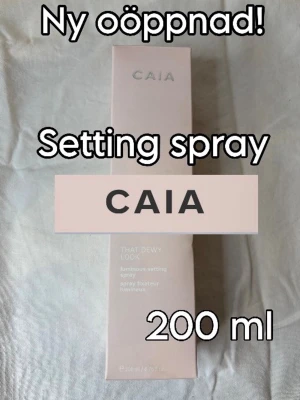 Ny Caia Cosmetics setting - Helt ny oöppnad setting spray i stor förpackning 200 ml från Bianca Ingrosso Caia 