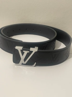 Svart bälte - 110cm, inga defekter, 