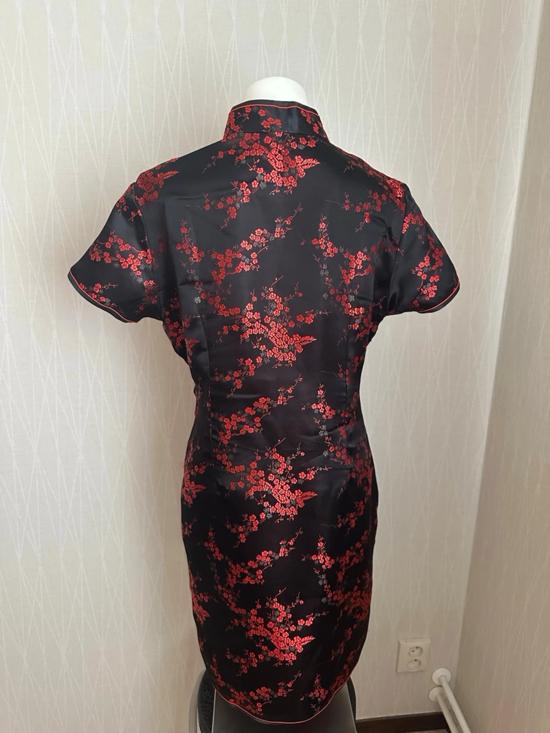 Svart röd cheongsam klänning - 3