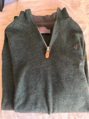 Morris half zip  - Storlek L (passar M) i grymt skick 