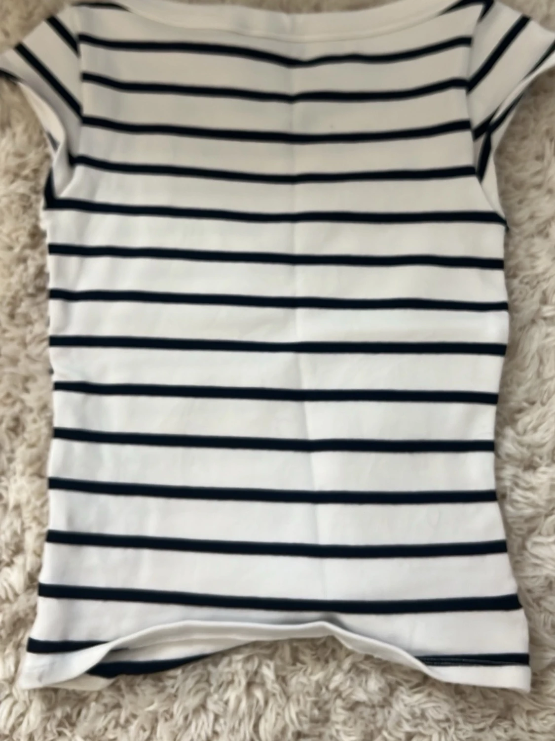 Vit och marinblå randig topp