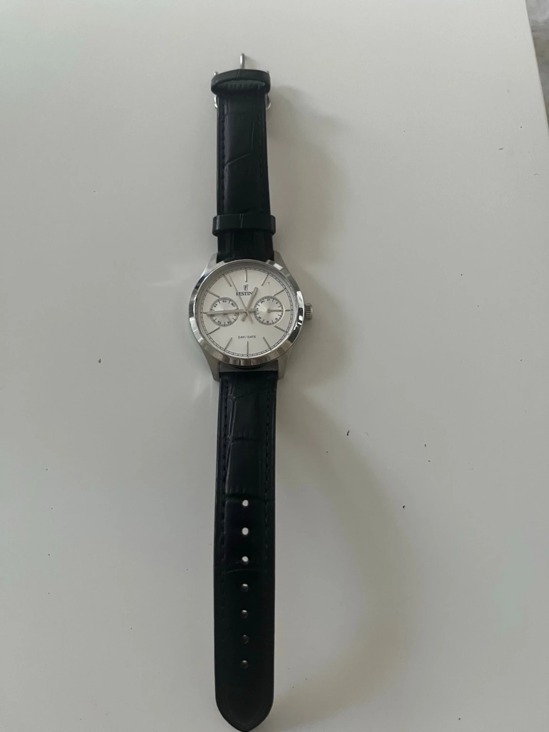 Svart klocka Festina
