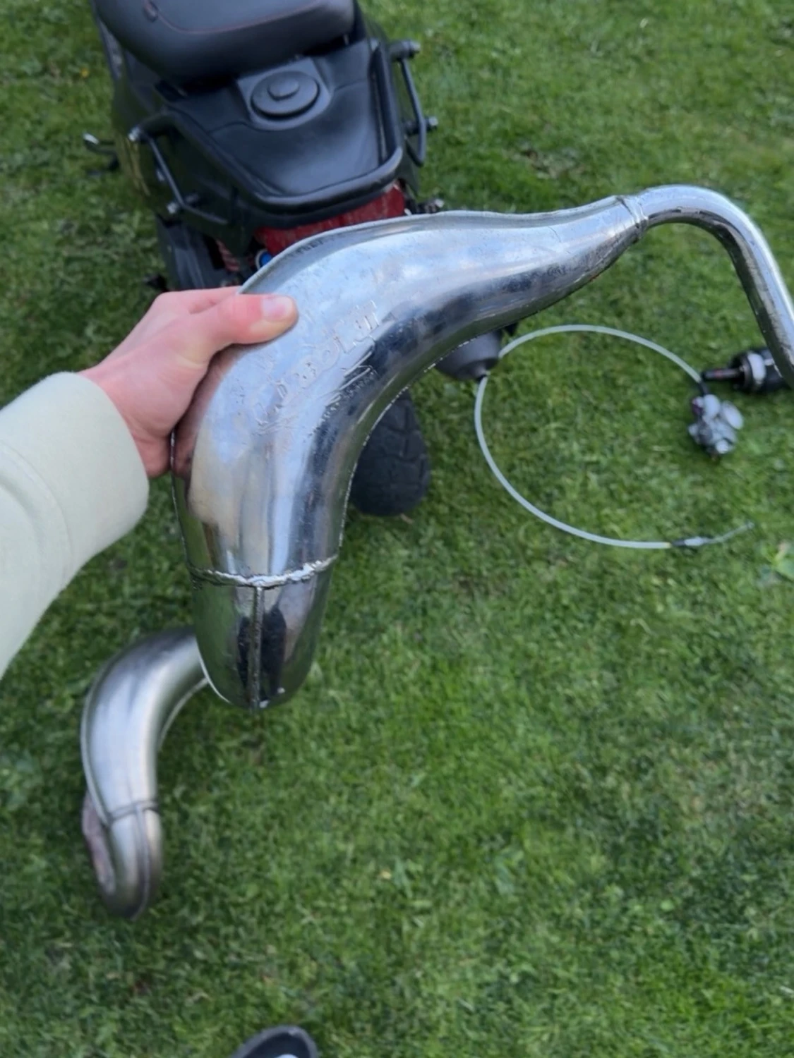Avgassystem till moped