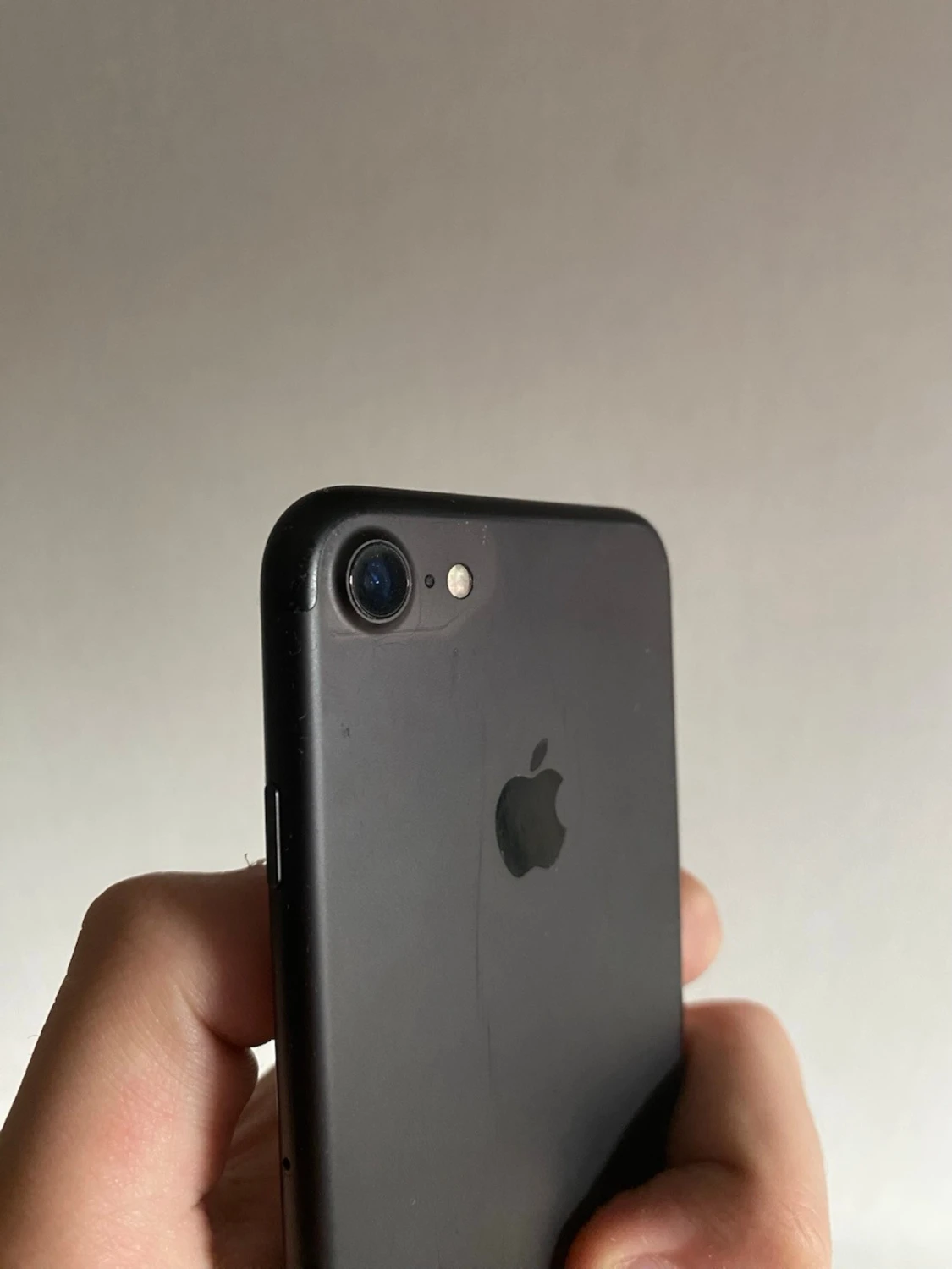 Svart iPhone 7 från Apple - 2