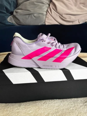 Adidas adizero adios pro 4 Berlin marathon - Använda en gång men tyvärr för små för mig