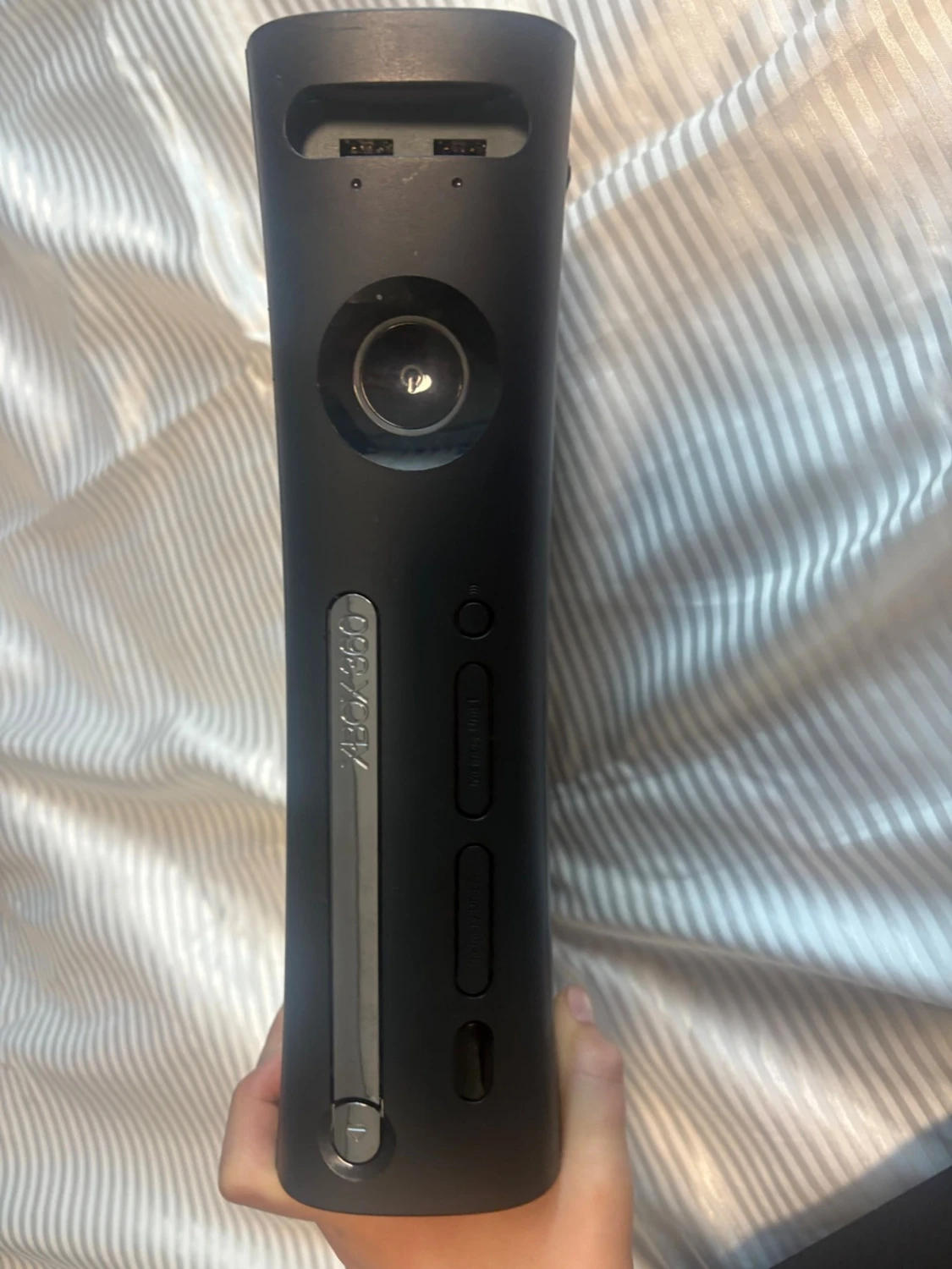 Xbox 360 Slim svart spelkonsol - 1