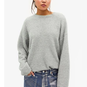 Helt ny stickad tröja från monki - Säljer min mya stickad tröja från Monki i storlek S! Lappar kvar! 💕