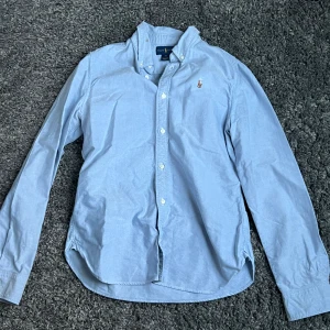 Ralp lauren - Skick 8/10  Andvänd ett fåtal gånger  Storlek 16