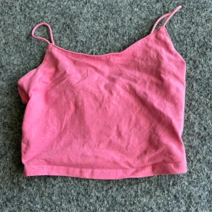 Cute top - Söt top i XS 15kr plus porto
