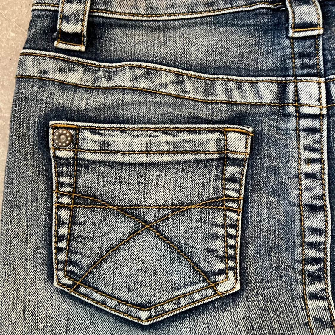 Vintage lågmidjad kort jeanskjol💕 - 92