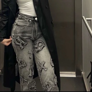 Racer worldwide Jeans - Jeans i superfint skick! Använda ca 2 gånger. Skriv för mer info!   Strlk S passar M 