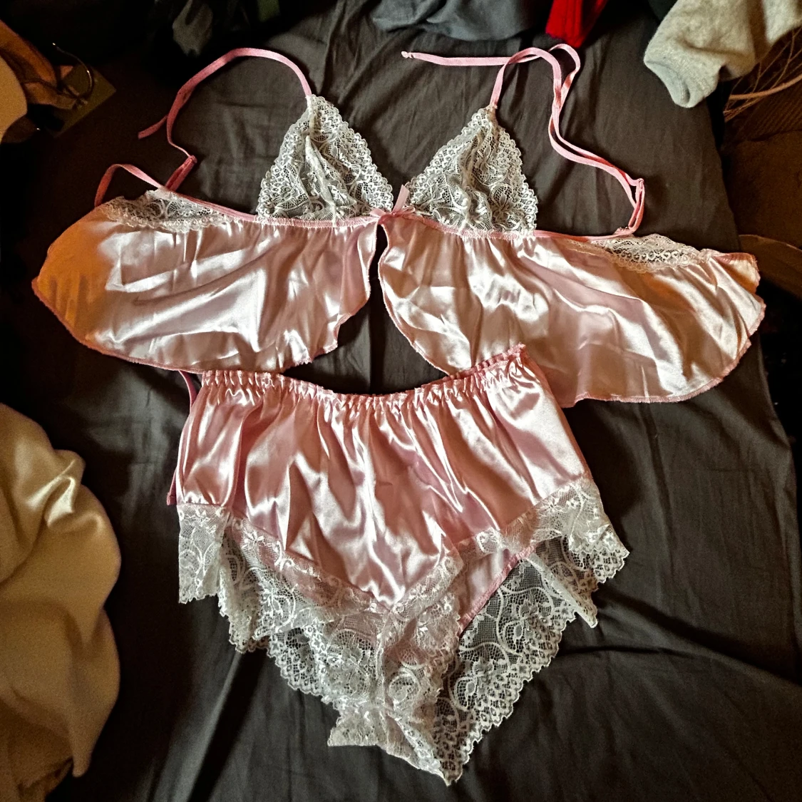 Rosa nattlinne-set - 90