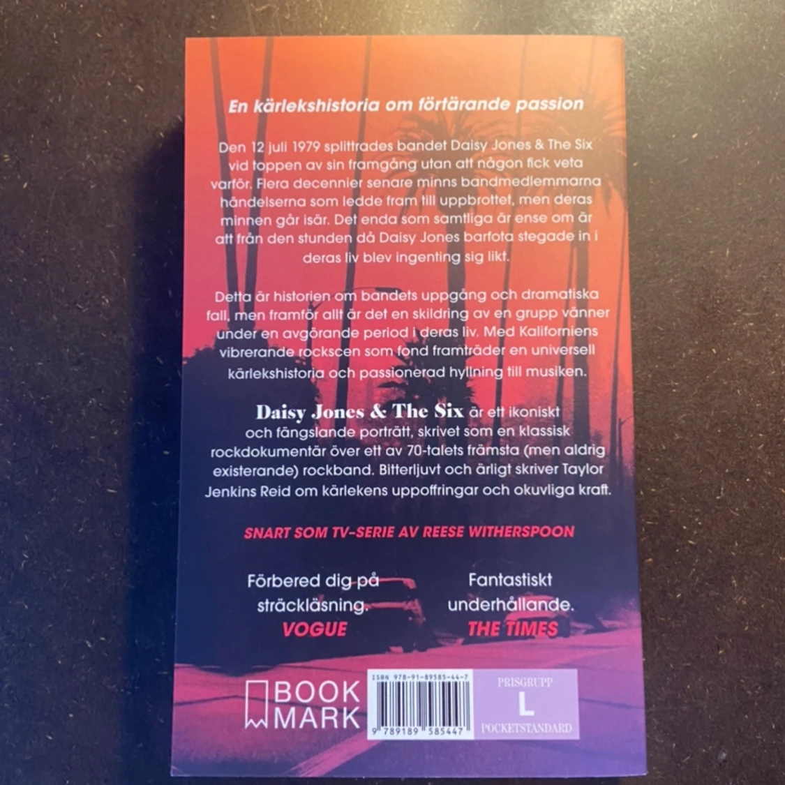 Daisy Jones & The Six  - 90