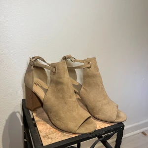 klackar - sjukt snygga klackar som passar till alla tillfällen