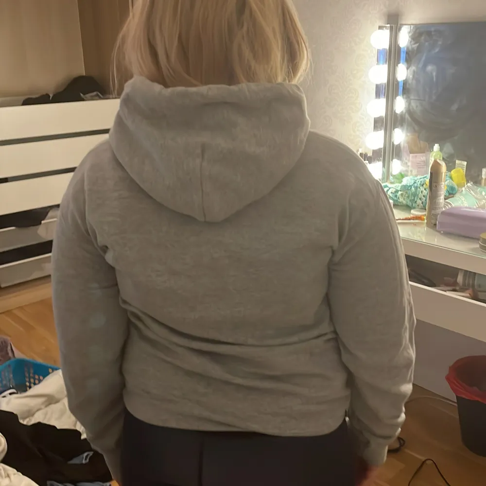 Jätte fin hoodie. Hoodies.