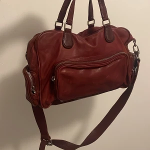 Supercoola väska - Skitcool väska, köpt i Tyskland! Säljer då den inte kommer till användning 