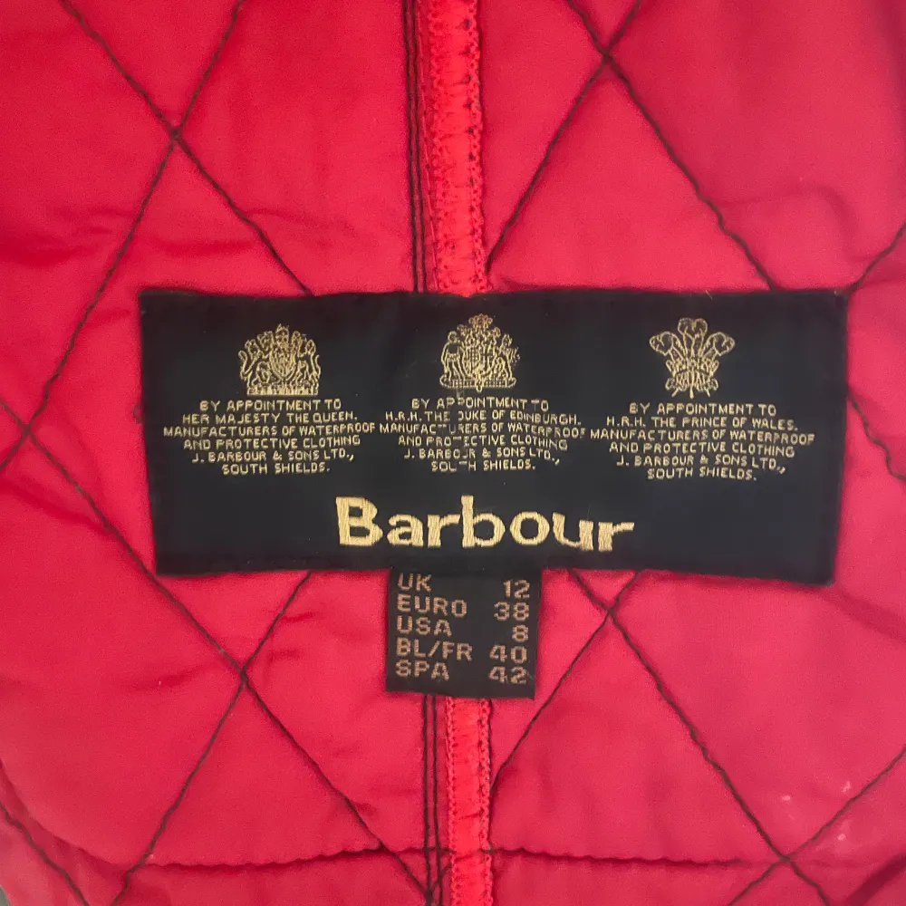 Barbour jacka i storlek 38. Mycket bra skick.. Takit.