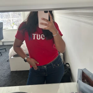 T-shirt, youth - Superfin och skönt T-shirt från Mango