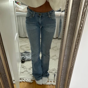 Lee jeans - Säljer dessa snygga jeans från Lee💗💗