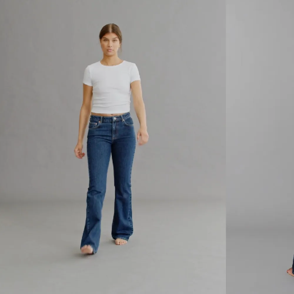 Säljer dessa as snygga jeans från Gina Tricot då dem är förstora för mig. Skriv om ni undrar över något elle vill ha fler bilder😍😍. Jeans & Byxor.