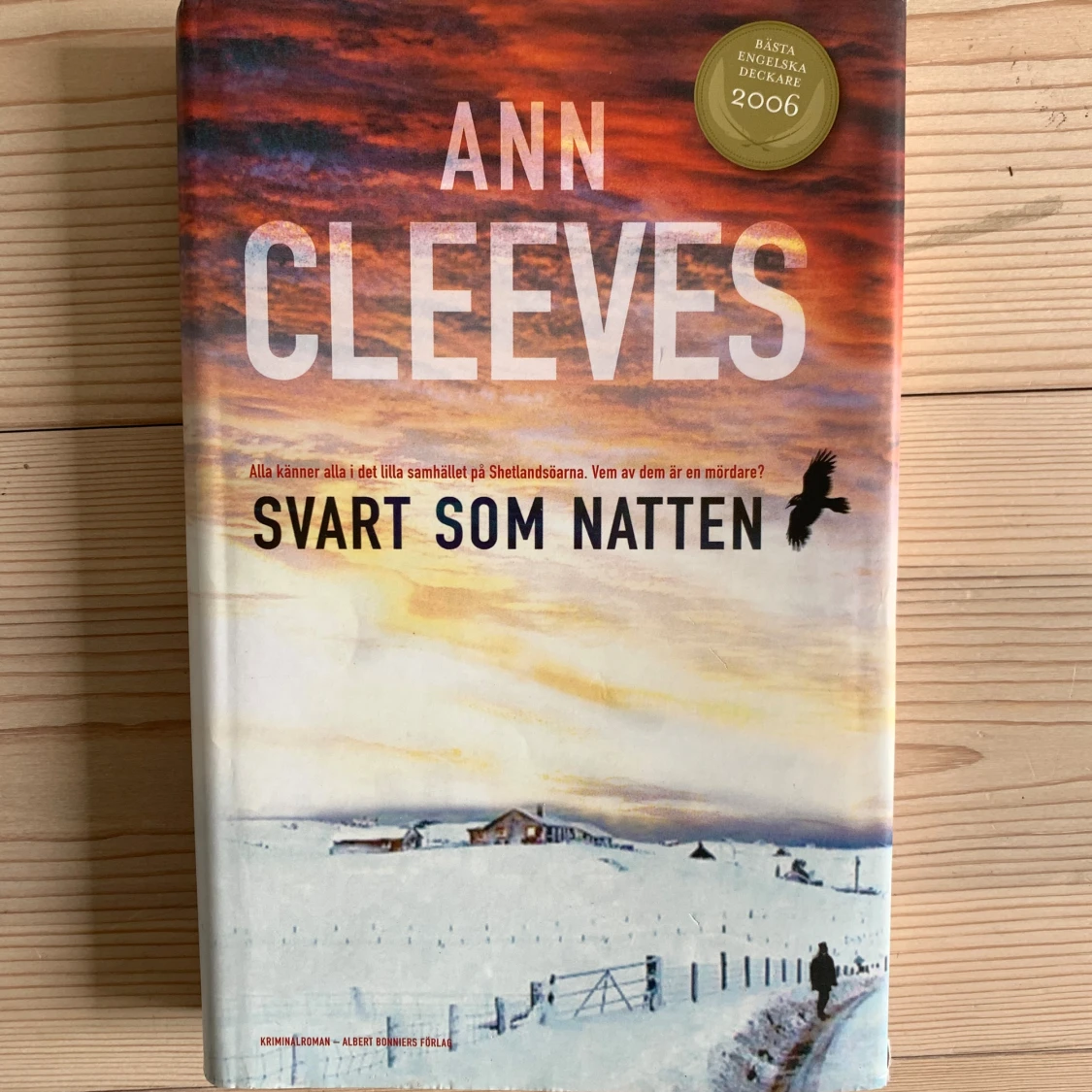 Svart som natten - Ann Cleeves