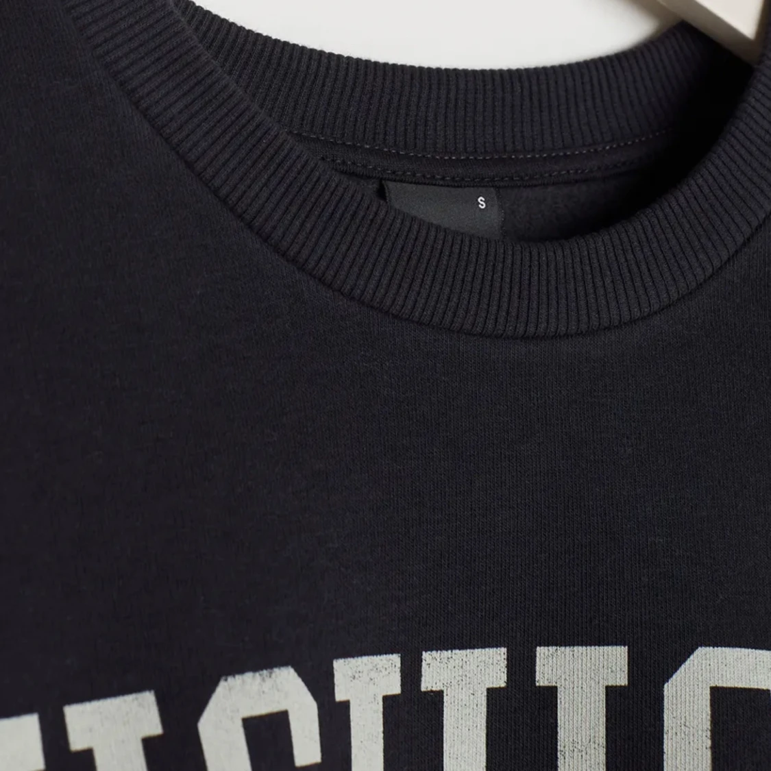 Sweatshirt  - 91