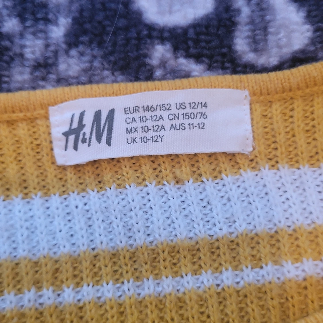 Stickad tröja - 90