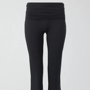 Byxor från Gina tricot  - Byxor från Gina tricot storlek S