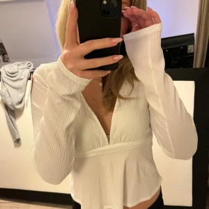 Nelly topp - Super söt topp från Nelly helt ny aldrig använd. Prislapp fortfarande kvar🌸