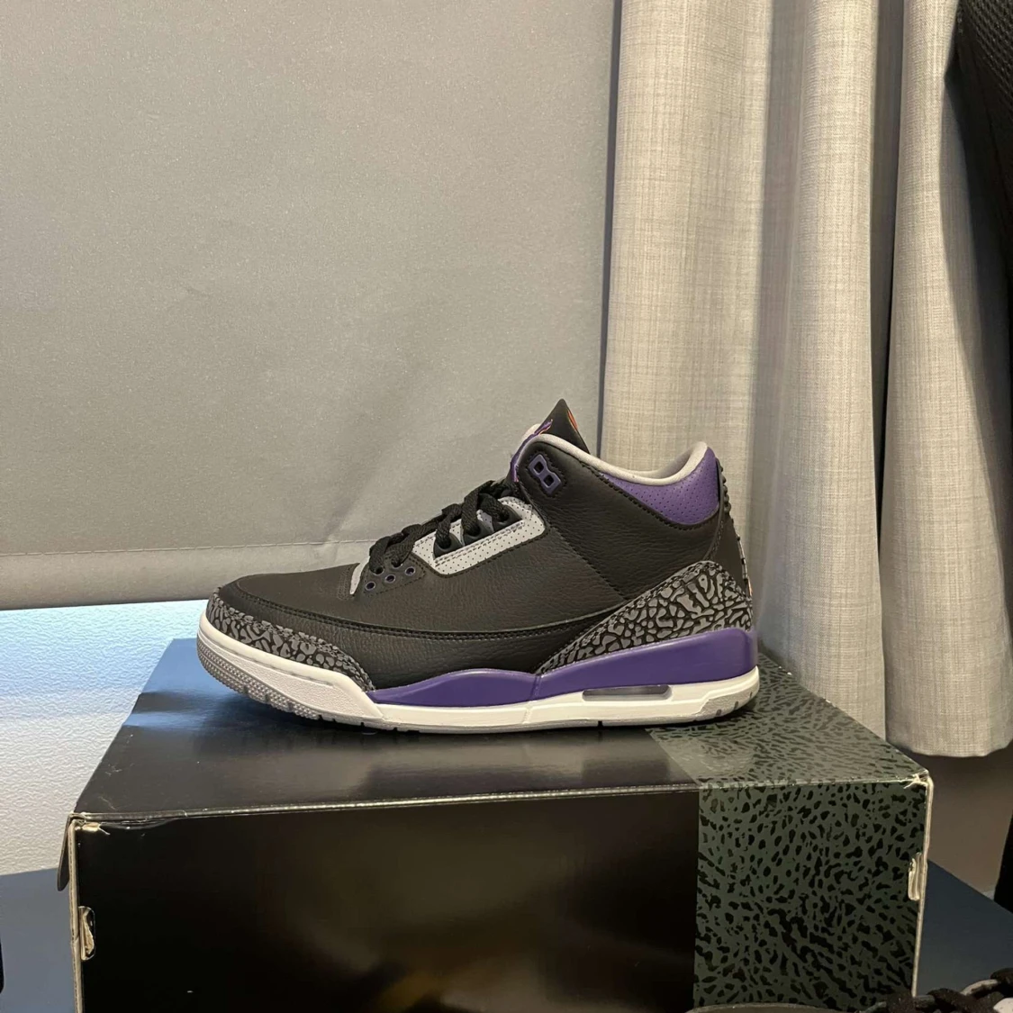 Jordan 3 court purple