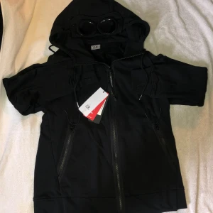 CP company Hoodie - Zip Hoodie från C.P. Company Helt ny, Oanvänd Priset kan diskuteras