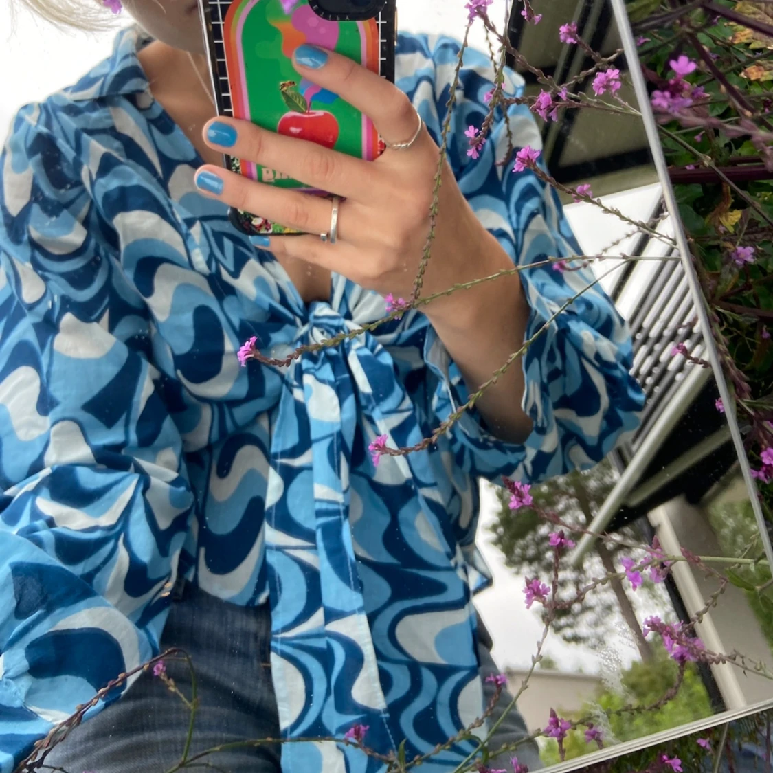 Gimaguas Blue Ma'am Waves Shirt - 90