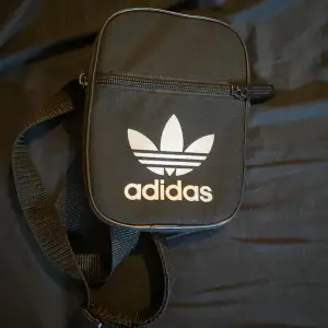 Aldrig använd magkänsla från adidas  Nyskick