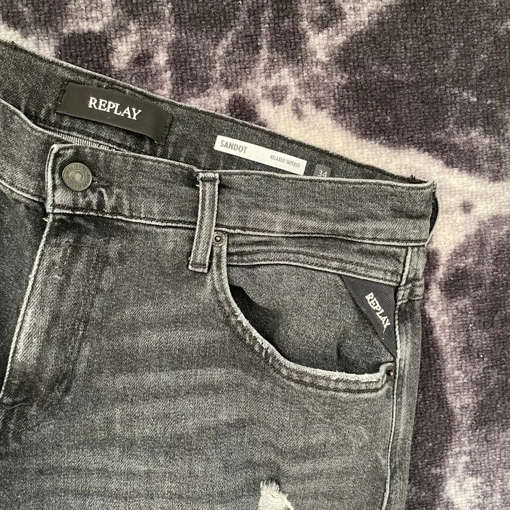 Replay jeans ny sick. Köpta på zalando för 1800kr   Storlek: W34 L32. Jeans & Byxor.