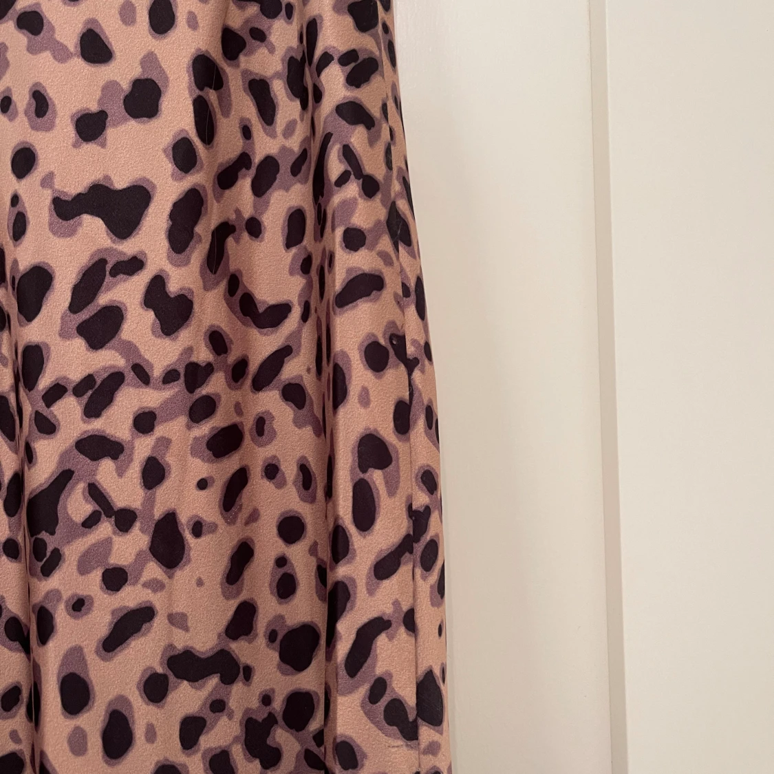 Chiquelle satin leopard kjol - 90