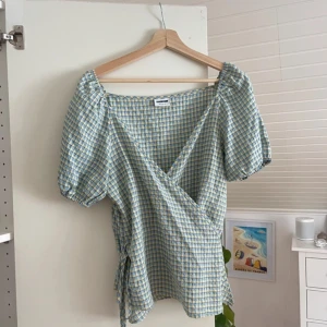 Topp blus rutig - Använd fåtal gånger!