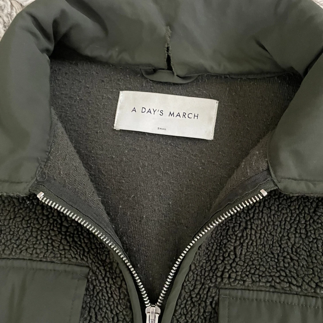 A days march jacka - 90