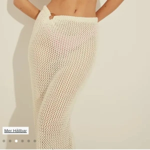 Söker - Söker denna virkade kjol från NAKD i xxs/xs.